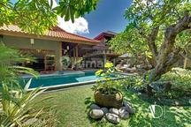 Freehold 4-Bedroom Luxury Villa Just 300 Meters From Seminyak Beach