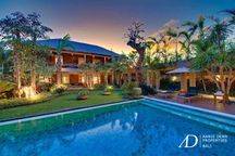 Freehold Exclusive Luxury Units Villa 10 Bedrooms In Seminyak