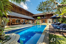 FREEHOLD | 5-BEDROOM LUXURY VILLA IN PETITENGET, SEMINYAK