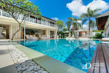 Freehold | Colonial-Style Luxury Villa 500 Meters From The Beach - Prime Seminyak