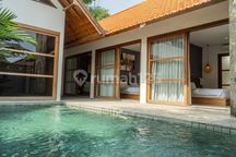 Brand New Villa 3 Bedrooms di Mertanadi Seminyak