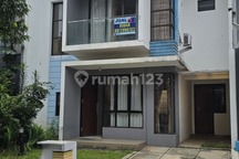 Rumah Depan Taman Albera Foresta BSDCity