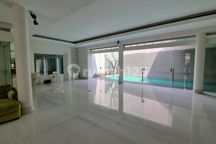 Disewakan Rumah Bagus Pondok Indah Lingkungan Nyaman