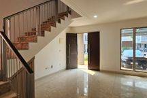 Rumah Hook Cluster Piano Golf Island Pik