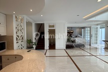 Disewakan Rumah Cantik Pondok Indah Dekat Jis