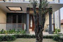 Rumah 3 Lantai SHM Furnished View Kota Resort Dago Pakar Bandung