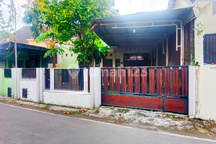 Rumah Bagus Siap Huni Disewakan Lokasi Baturan Colomadu Solo