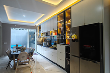 Rumah Avani 9X22 BSD, 2 Lantai, SHM, Hadap Selatan, Semi Furnish