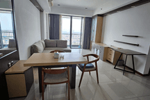 DiSewakan Apartemen St Moritz New Royal, Luas 96m2, Furnished