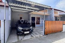 Murah Banget Sisa 2 Unit Saja‼️Rumah Baru Cantik Minimalis - Harga Super Ekonomis Dalam Cluster 5 Unit di Bimomartani Ngemplak Sleman Dekat Spbu