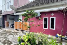 Murah Poll.!Rumah Cantik 2 Lantai Unit Pojok Dalam Perumahan di Tamanan Banguntapan Bantul Dekat Terminal Giwangan