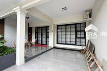 Sewa Rumah Solo Siap Huni Dekat Luwes Gentan