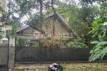 Rumah Tua di Tebet Barat Dalam Raya, 2 lt, Area Komersil