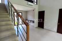 Loft Style Villa di Dekat Pantai Kedungu, Bali Available Awal Feb 2026