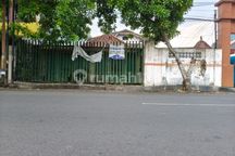 Dikontrakkan Rumah Usaha Kota Mojokerto Dekat Perbankan & Rs