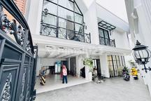 Dijual Townhouse Eksklusif Full Furnish Sukabangun 2 Palembang - Bonus Kolam Renang!