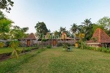 For Sale - Villa Joglo Komersial Ubud Bali Private Poll