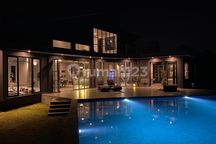 Dijual Villa Luxury Industrial Modern Design Mewah Bahan Premium