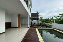 Dijual Luxury Villa Modern Di Ubud ditengah sawah kawasan elit