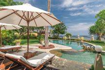 B02 Dijual Villa Tepi Pantai 5 Kamar Furnished SHM