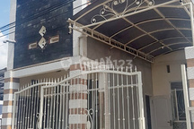 Rumah Tengah Kota Jalan Jaksa Agung Suprapto Dekat Sekolah Corjesu dan Rssa