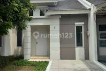Disewakan Rumah 1 Lantai di Cluster Sevanti Perumahan Summarecon Emerald Karawang 