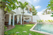 Modern Tropical Villa For Rent - Kedungu | 3 Bedrooms