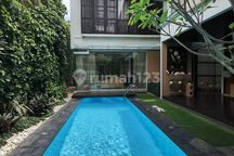 Investasi Langka Rumah Mewah Private Pool Tatar Eksklusif Kota Baru Parahyangan