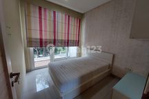 Rumah Sewa Full Furnised Nyaman Serasa Rumah Sendiri Dekat kemana2 Rumah di Pahlawan Seribu 2 Lantai SHM Sudah Renovasi Utara Residence One