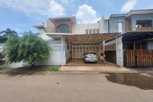 Rumah Mewah Hoek Melati Mas Nyaman Bisa Untuk Usaha Delat Kemana-Mana Gaya Kerajaan Di Film2 Silat