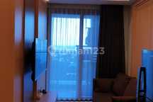Under Market Apartemen Lariz Lantai Rendah View Pool 2Br