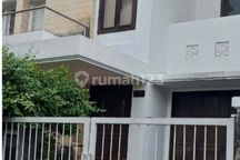 Rumah Graha Famili Ciamik Strategis Area Dekat Citraland Pakuwon