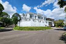 Rumah Mewah Design Classic Modern Di Cluster Mediternia 2 Sentul City Bogor 