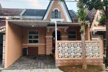 Rumah Siap Huni Semi Furnished Shm Taman Victoria Sentul City Bogor