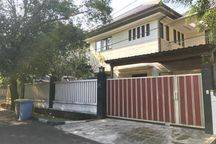Rumah 2 Lantai di Komplek Patra Kuningan , Jakarta Selatan