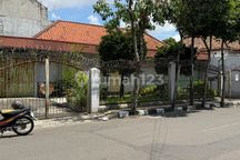 Rumah Model Kolonial Dekat Lempuyangan Yogyakarta