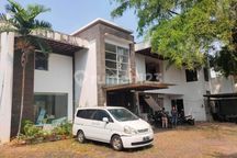 Rumah 3Lt Swimming Pool di Obral Murah LT 1.493Mtr Kemang Utara Jakarta Selatan