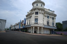 Ruko Hoek 3 Lantai di Cibubur Time Square 3 Lantai Harga Nego