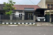 Jual Cepat Rumah Bagus Di Margahayu 300 Meter Ke Metro Indah Mall