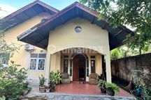 Dijual Rumah Bulatan Dan Kios Tepi Jalan Aspal Lokasi Strategis Di Gobah