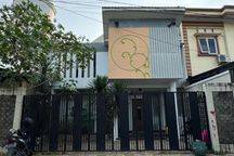 Disewakan Rumah di Jalan Pelanduk dekat dengan Mall Ratu Indah