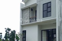 Rumah Dekat Kota Baru Parahyangan, Stasiun Whoosh