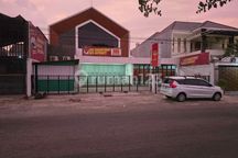 Rumah dan Ruang Usaha di Mojolaban Dekat Palur Solo