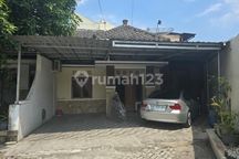 Rumah bagus siap pakai di colomadu solo dekat pintu tol klodran