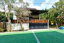 Disewakan Rumah Siap Huni di Kadilangu Baki - Lokasi Nyaman & Jalan Simpangan Mobil!