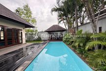 For Rent Family-Friendly 2Br Furnished Villa With Garden Near Schools In Gunung Salak Area | It 657