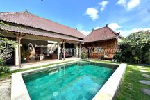 3BR VILLA FOR RENT IN KEROBOKAN | IP 771