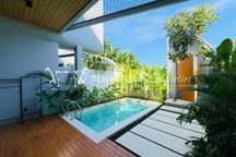 Brand-new 2-bedroom Villa for 25 Years Lease, featuring a sleek modern design, rooftop terrace, fully furnished, just minutes from international schools, trendy cafés, restaurants, and beaches, located in Umalas, Badung Bali | IP 674