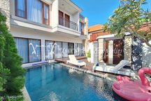 Charming 3-Bedroom Fully Furnished Villa, Ready to Move In. Located in a Quiet and Strategic Area of Canggu, near Supermarkets, Cafés, Restaurants, Schools, and the Beach. | LV 294 