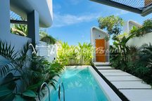 Brand-new 2-bedroom Villa for 25 Years Lease, featuring a sleek modern design, rooftop terrace, fully furnished, just minutes from international schools, trendy cafés, restaurants, and beaches, located in Umalas, Badung Bali | IP 675